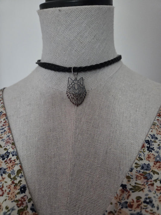 Collier ras de cou Loup